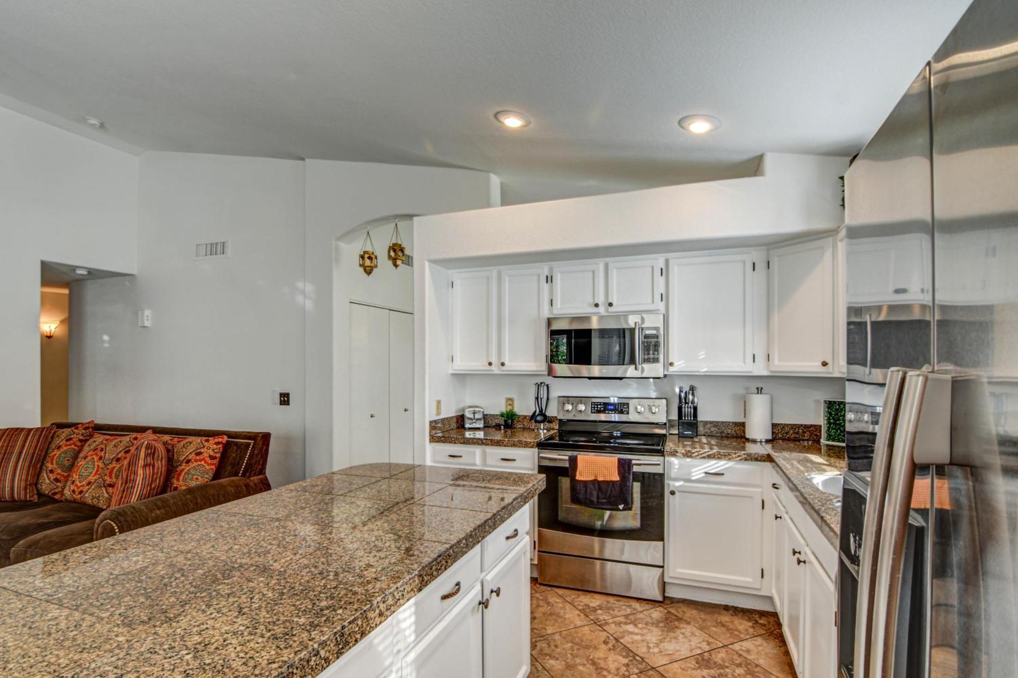 Route 66 Oasis In Downtown Gilbert With Heated Pool & Mini Golf Villa Eksteriør bilde