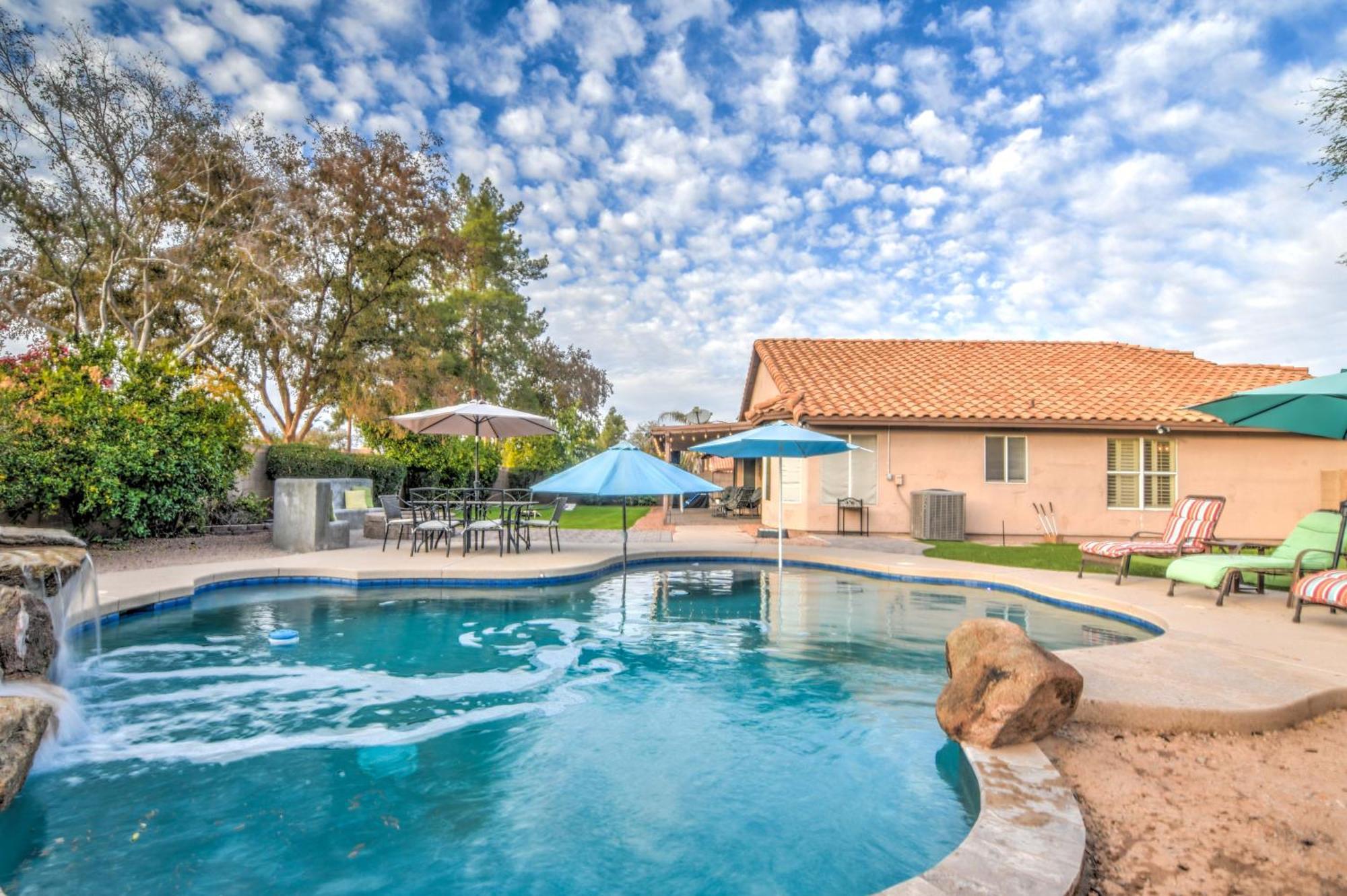 Route 66 Oasis In Downtown Gilbert With Heated Pool & Mini Golf Villa Eksteriør bilde